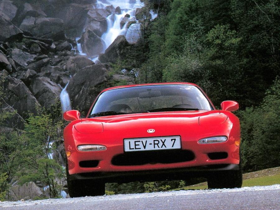  Mazda RX-7 (FD) 1991 года  (фото 3 из 16)
